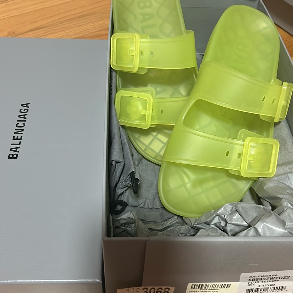 NEW ! Balenciaga slides size 39